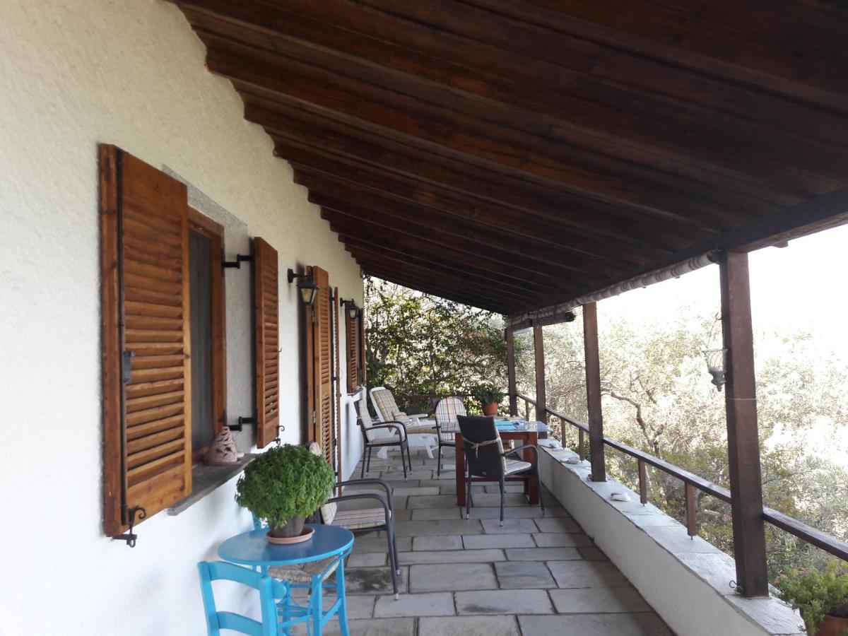 Villa Imelda Афисос Екстериор снимка